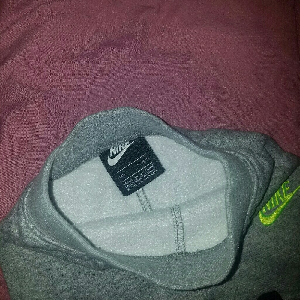 Nike set - Picture 4 of 4